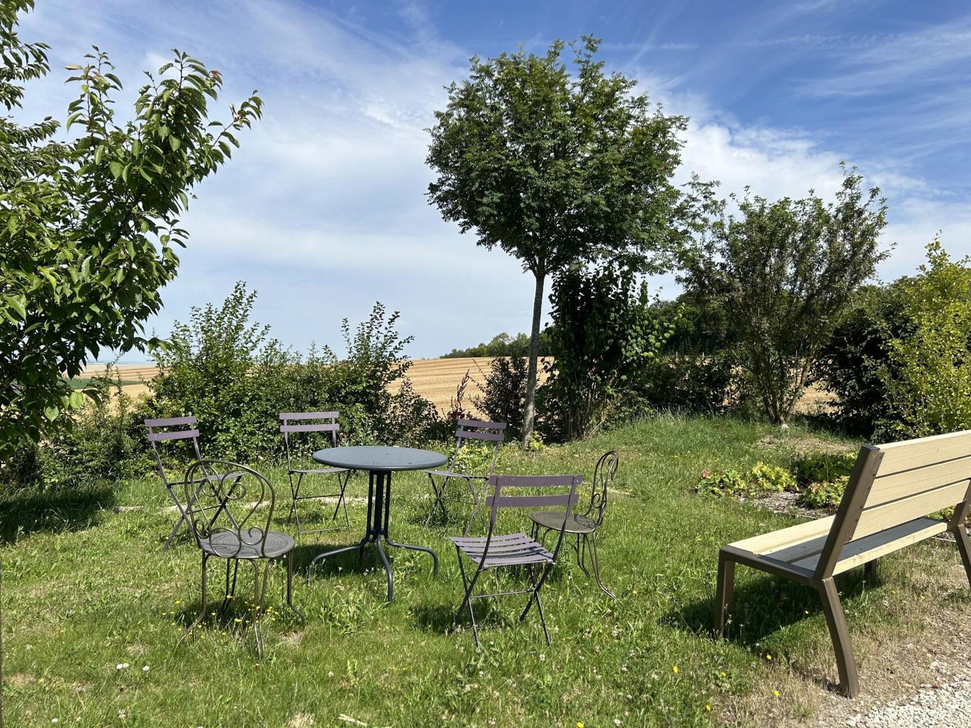 Le Charme Villa Cernay-les-Reims Ngoại thất bức ảnh