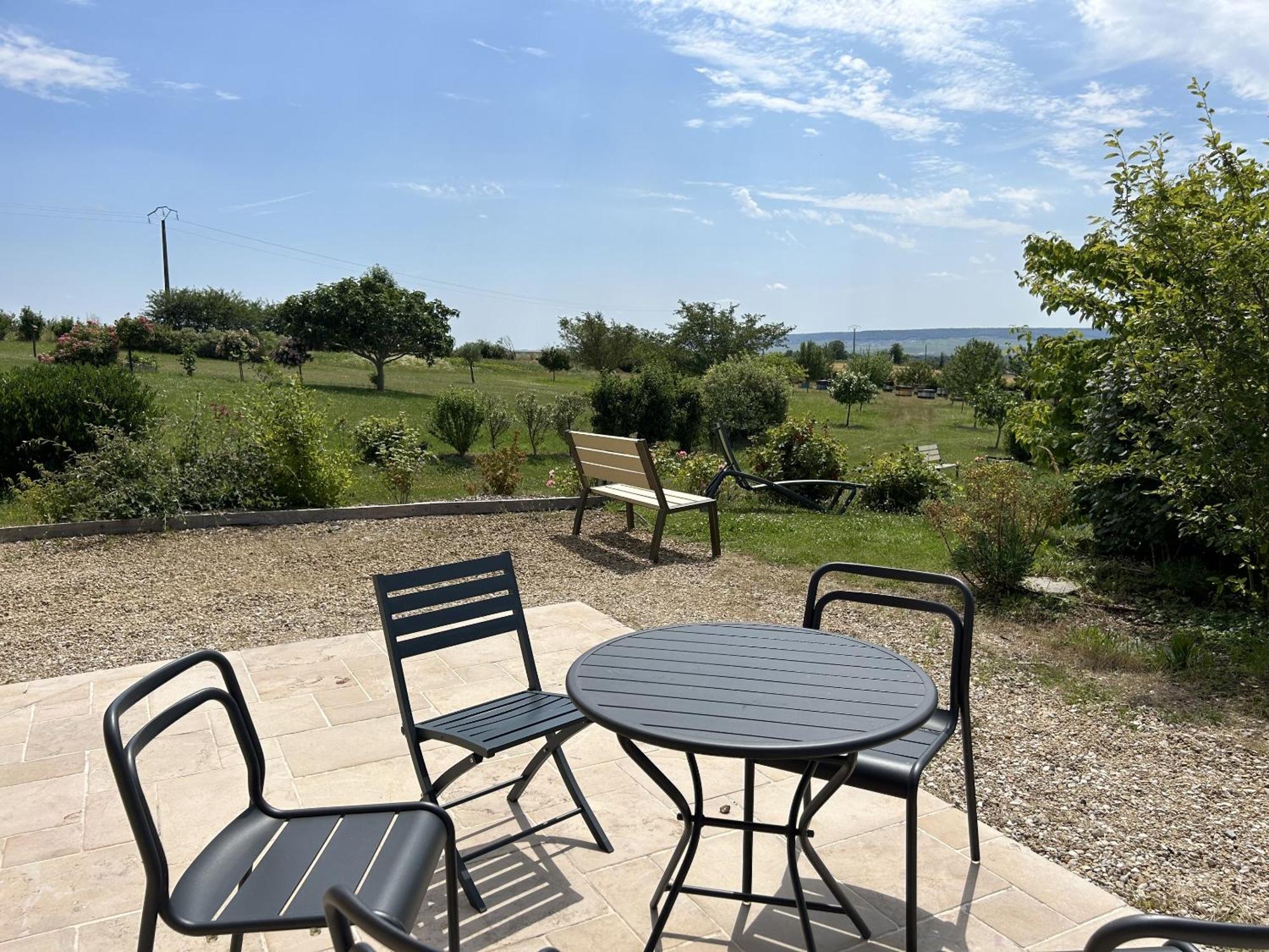 Le Charme Villa Cernay-les-Reims Ngoại thất bức ảnh